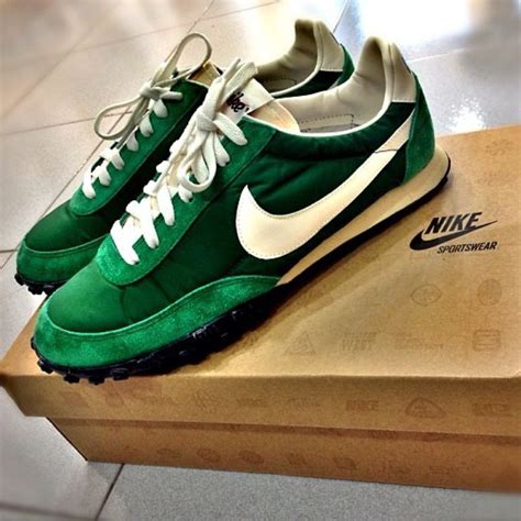 nike vintage sneakers mens|old style nike sneakers.